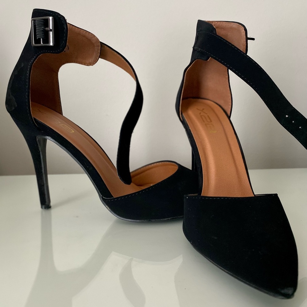 Black Stiletto Heels